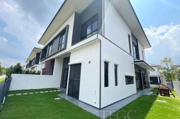 Dremien @ Eco Ardence