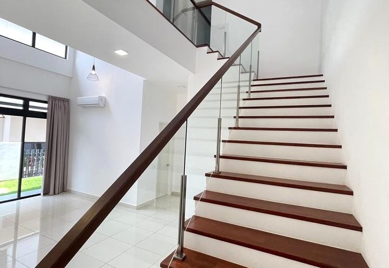 Dremien @ Eco Ardence