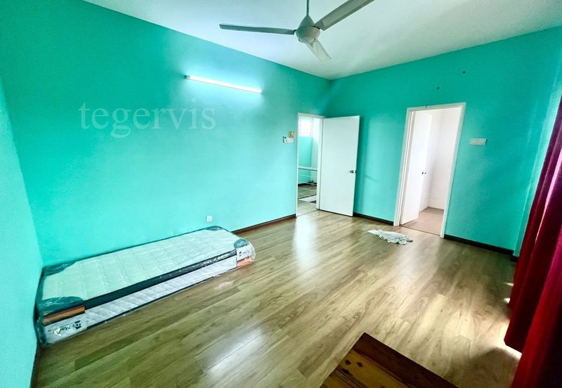 D'Anjung Teluk Pulai