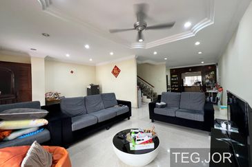 Jalan Anggerik Eria 31/108