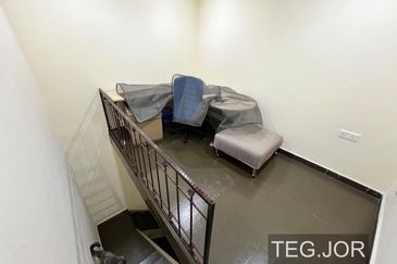 Jalan Anggerik Eria 31/108