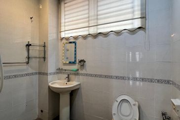 Jalan Anggerik Eria 31/108