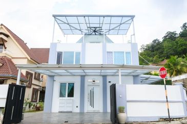 Penang Feringgi Villa – A Luxurious Seaside Abode