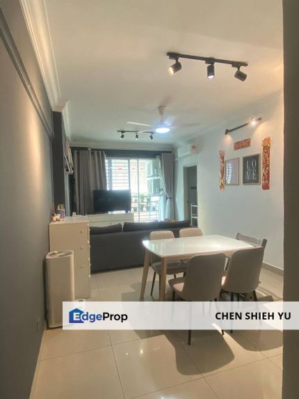 Suriamas Apartment Larkin @ Fully Renovated Unit Full Loan Is Available , Johor, Johor Bahru