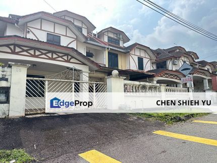 Taman Universiti Jln Kebangsaan @ 2.5 Storey Semi-D (5Bed 4Bath)  For Sale: RM850k  , Johor, Skudai
