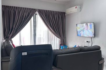 Baypoint @ Country Garden Danga Bay