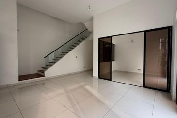 The Canal Garden South, Horizon Hills