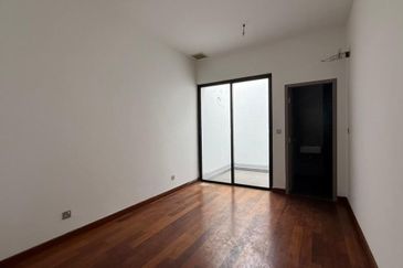 The Canal Garden South, Horizon Hills