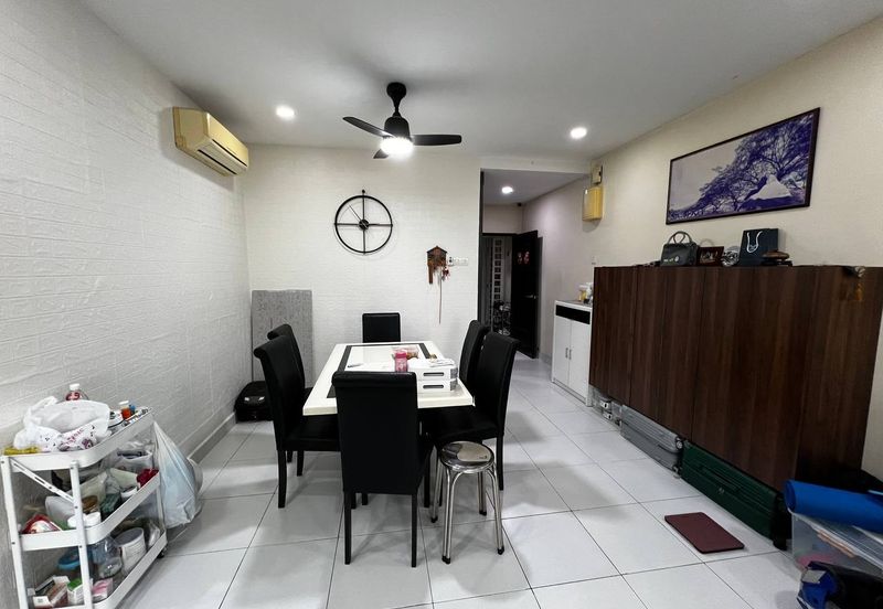 M'Tiara Apartment @ Larkin Idaman