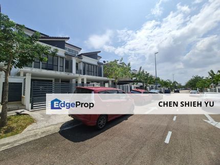 Glenmarie (Near Austin) @ Big Size Double Storey House (22x75sfqt), Johor, Johor Bahru