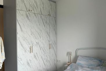 Almas Suites @ Puteri Harbour