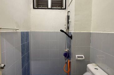 Indah Court Apartment