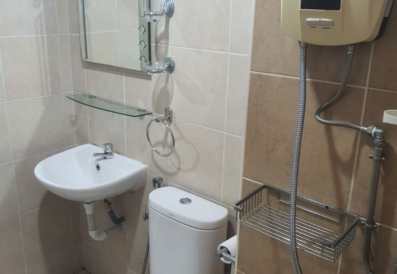 Golden Sands Seaview Residence