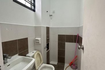 Taman Bukit Indah, Jln Indah 29