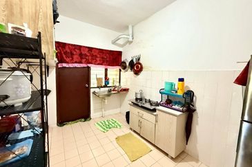 Selesa Puteri Condominium