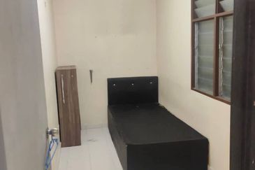 Villa Krystal, Bandar Selesa Jaya