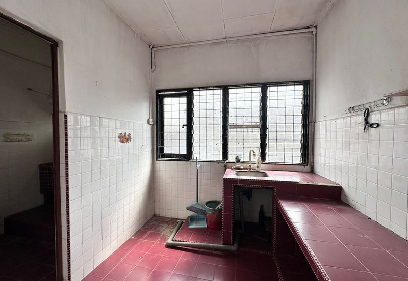 Flat Bandar Selesa Jaya @ Jalan Silat Lincah