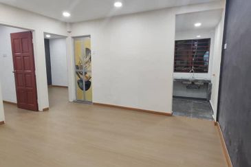 Flat Bandar Selesa Jaya @ Jalan Silat Lincah