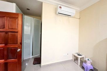 Villa Koi Bandar Selesa Jaya