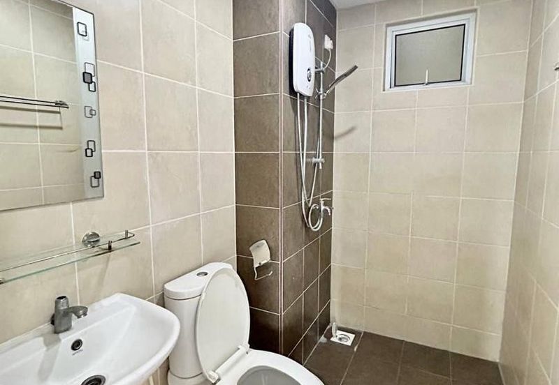 Sri Samudera Seaview Residence Suites