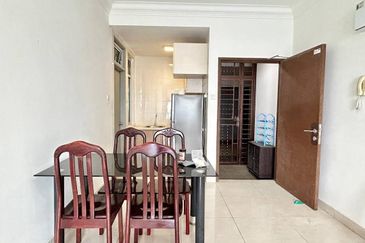 Sri Samudera Seaview Residence Suites