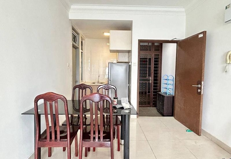 Sri Samudera Seaview Residence Suites