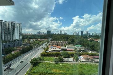 Sri Samudera Seaview Residence Suites