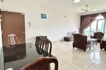 Sri Samudera Seaview Residence Suites