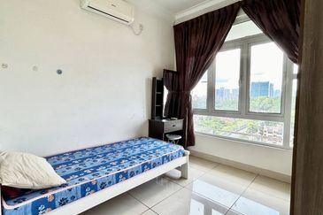 Sri Samudera Seaview Residence Suites