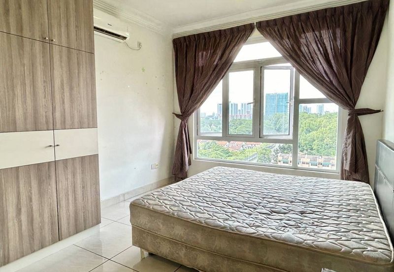 Sri Samudera Seaview Residence Suites