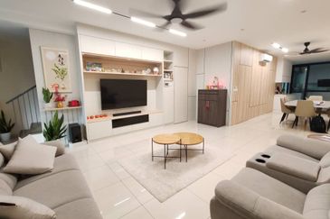 Sunway Citrine Lakehomes