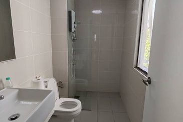 Sunway Citrine Lakehomes