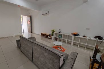 Sunway Citrine Lakehomes