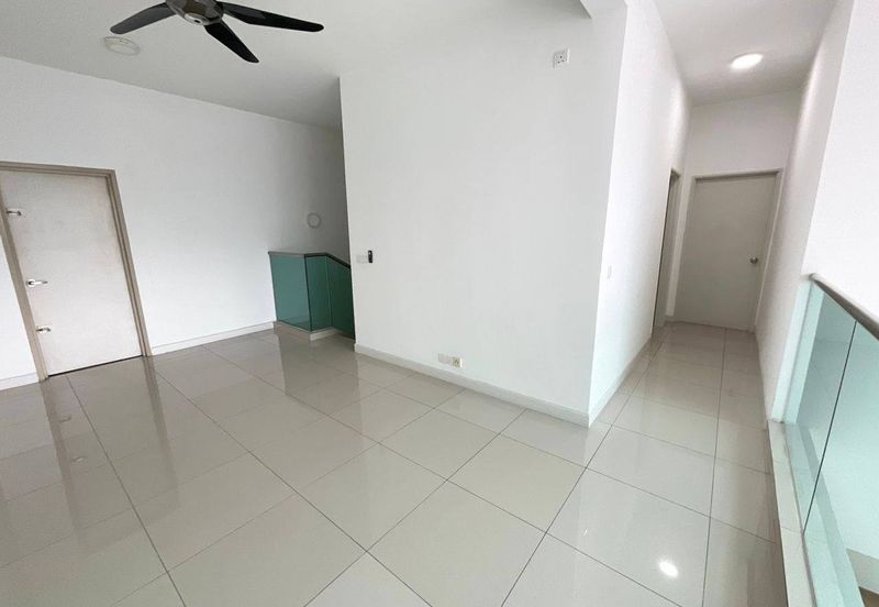 Dedaun Hijau (Greenfield Regency)