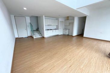 Dedaun Hijau (Greenfield Regency)