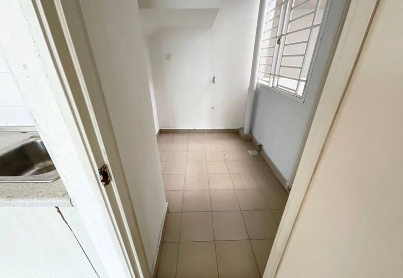 Dedaun Hijau (Greenfield Regency)