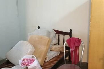 Flat Taman Ungku Tun Aminah