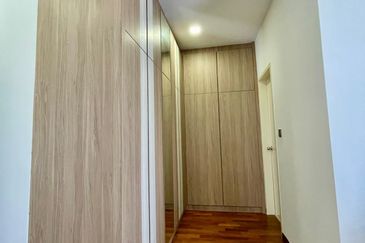 The Canal Garden South, Horizon Hills