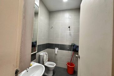 The Canal Garden South, Horizon Hills