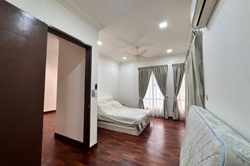 The Canal Garden South, Horizon Hills