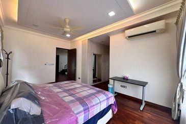 The Canal Garden South, Horizon Hills