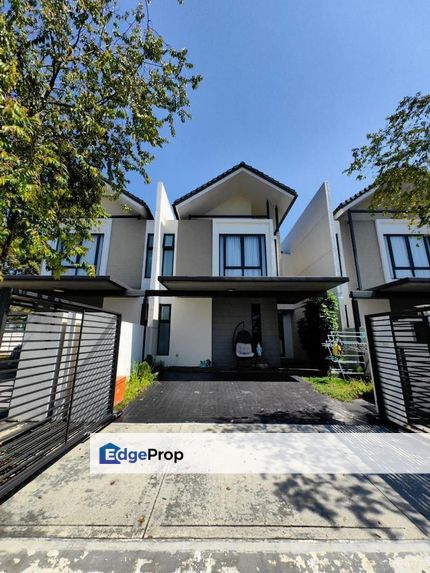  Avira Medini, Johor, Nusajaya