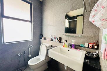 The Canal Garden South, Horizon Hills