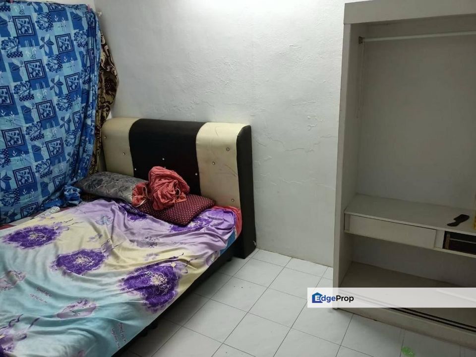 Skudai Villa Apartment , Bandar Selesa Jaya, Johor, Skudai