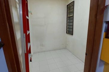 Villa Krystal, Bandar Selesa Jaya