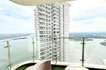 Royal Strand @ Country Garden Danga Bay