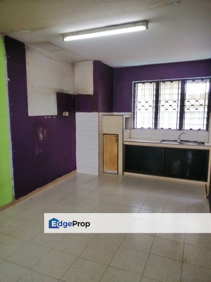 Blk 52 @ Tun Aminah   , Johor, Johor Bahru