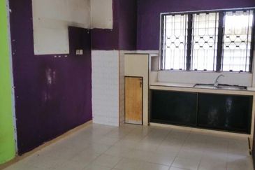 Flat Taman Ungku Tun Aminah