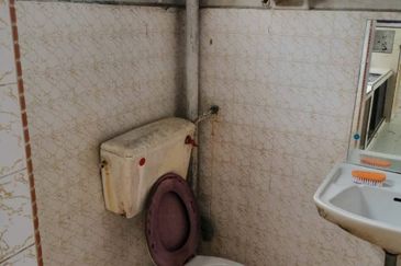 Flat Taman Ungku Tun Aminah