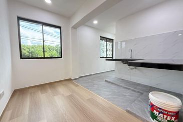 Flat Taman Ungku Tun Aminah